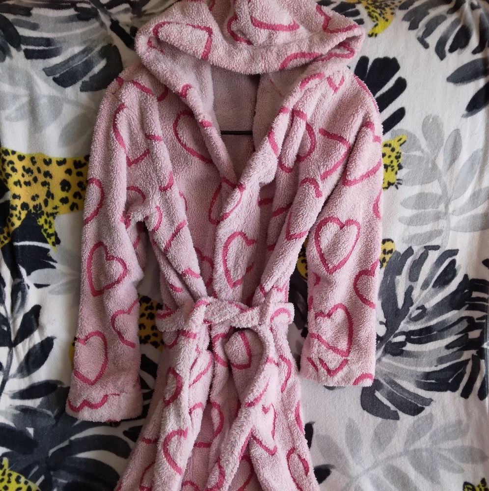 Girl's pink vintage Marks & Spencer hearts bathrobe size Age 13-14 yrs